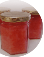 甘酸っぱくて美味しいフォーストルバーブが ジャム・フール・ジュース・パイに変身